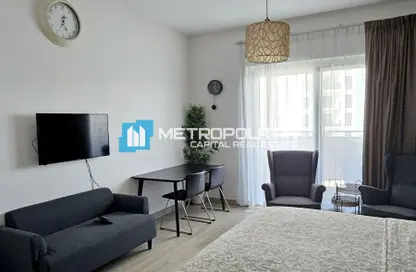 Apartment - Studio - 1 Bathroom for sale in Waters Edge - Yas Island - Abu Dhabi