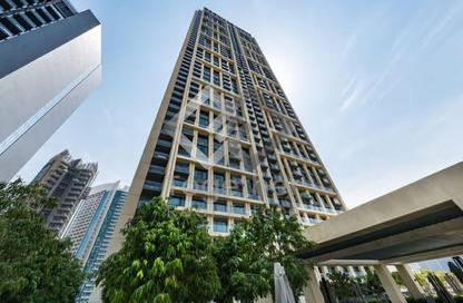 Apartment - 2 Bedrooms - 2 Bathrooms for rent in Burj Royale - Downtown Dubai - Dubai
