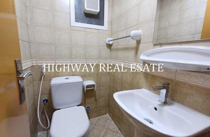 Apartment - 2 - 2 for rent in Al Nahda Towers - Al Nahda - Sharjah Apartment - 2 - 2 for rent in Al Nahda Towers - Al Nahda - Sharjah