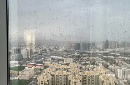 Apartment - 1 Bedroom - 2 Bathrooms for sale in Oasis Tower - Al Rashidiya 1 - Al Rashidiya - Ajman