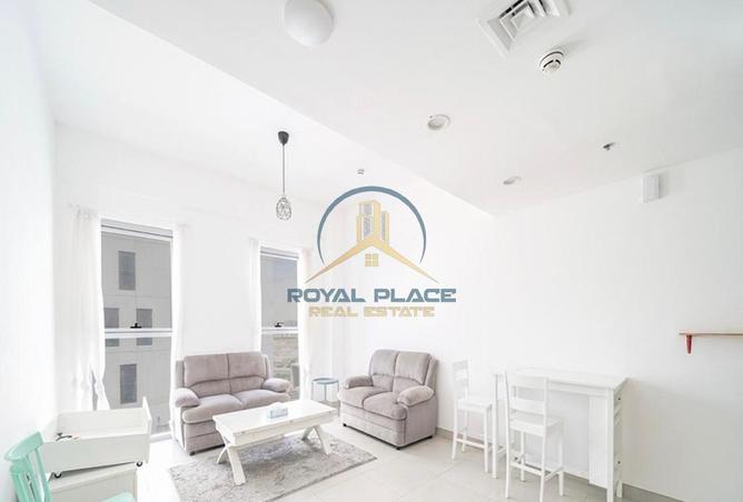 98710436 - Property Image 3
