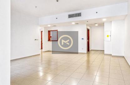 Apartment - 3 - 4 for rent in Shams 2 - Shams - Jumeirah Beach Residence - Dubai