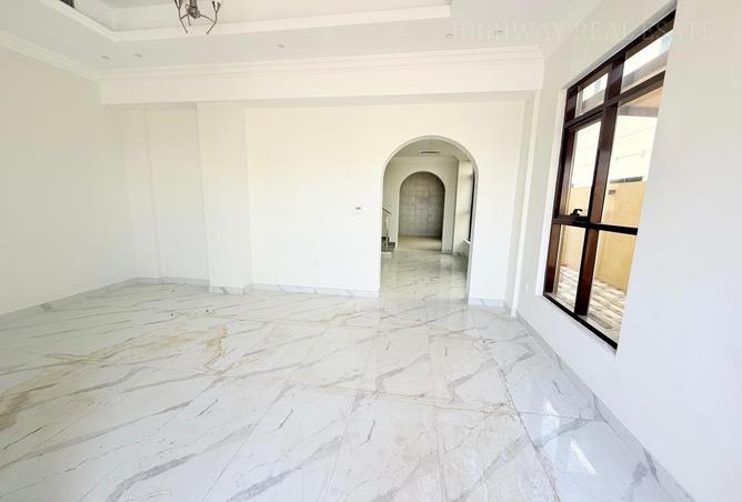 93160786 - Property Image 3
