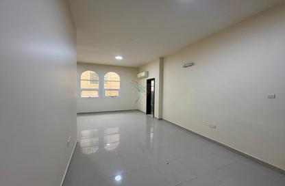 Apartment - 2 - 2 for rent in Al Dafeinah - Asharej - Al Ain