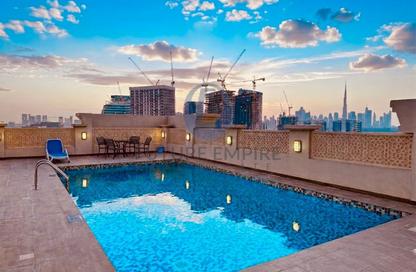Apartment - 2 Bedrooms - 3 Bathrooms for rent in Yasmeen Building - Al Jaddaf - Dubai Apartment - 2 Bedrooms - 3 Bathrooms for rent in Yasmeen Building - Al Jaddaf - Dubai