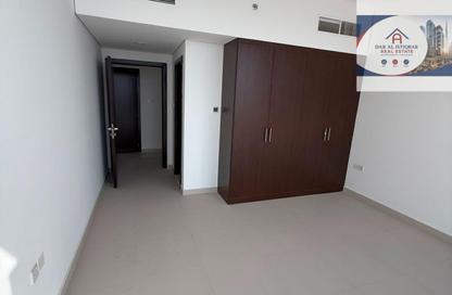 Apartment - 3 Bedrooms - 4 Bathrooms for rent in Al Ferasa Tower - Al Majaz 1 - Al Majaz - Sharjah