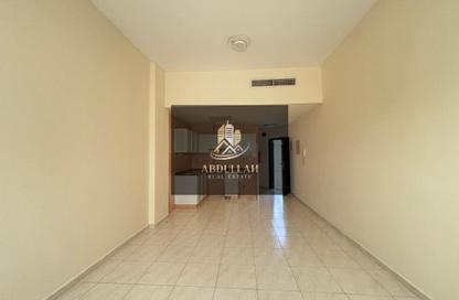 Apartment - Studio - 1 Bathroom for rent in Muwaileh 3 Building - Muwaileh - Sharjah Apartment - Studio - 1 Bathroom for rent in Muwaileh 3 Building - Muwaileh - Sharjah