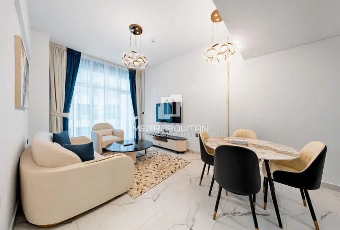 104694403 - Property Image 2