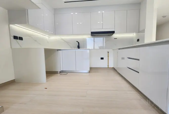151373951 - Property Image 2