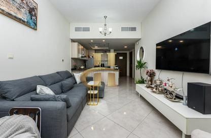 Apartment - 1 - 2 for rent in Chaimaa Premiere - District 15 - Jumeirah Village Circle - Dubai
