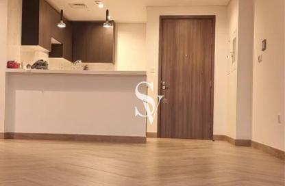 Apartment - 1 - 2 for rent in 1 Residences - 1 - 1 Residences - Al Kifaf - Bur Dubai - Dubai