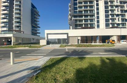Shop - Studio - 1 for rent in Azizi Riviera 3 - Azizi Riviera - Meydan One - Meydan - Dubai