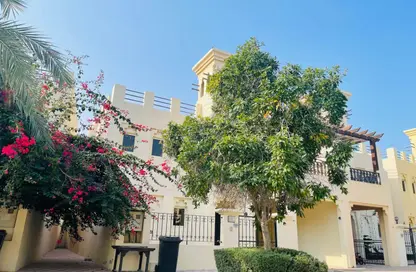 تاون هاوس - 4 غرف نوم - 3 حمامات للبيع في تاون هاوسز قرية الحمرا - قرية الحمرا - رأس الخيمة