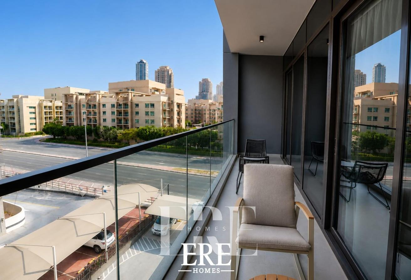 Bright & Spacious|Furnished | Well Maintained photo 19