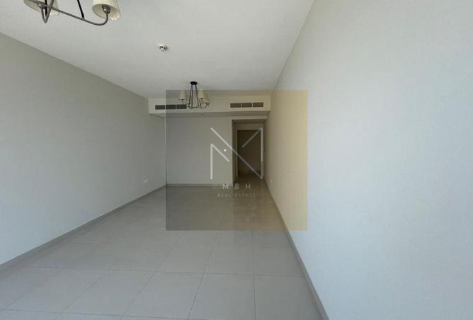 105119243 - Property Image 3