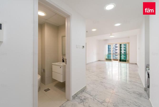 2OiLKUvZLxg - Property Image 2