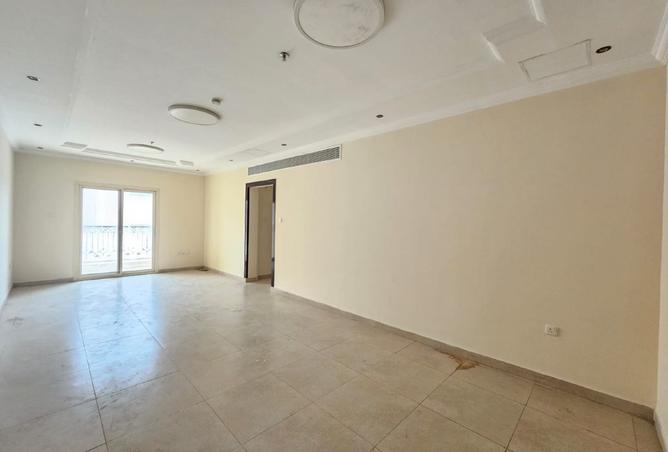 142858745 - Property Image 3