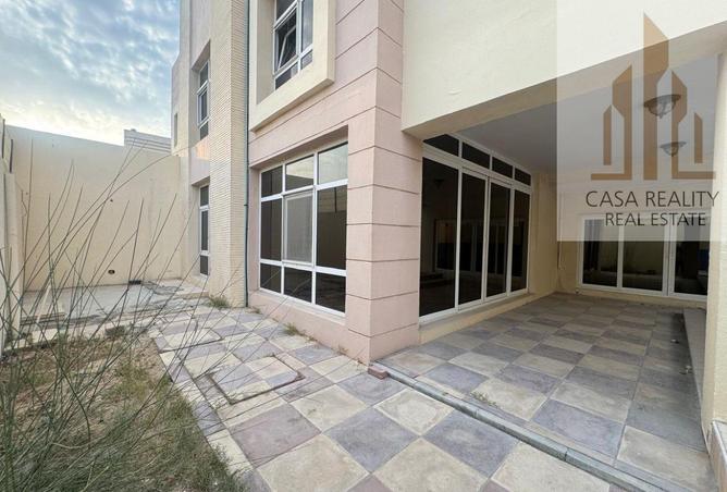 73869220 - Property Image 2