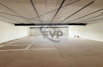 مستودع - استوديو - 2 حمامات للايجار في القوز الصناعية 4 - القوز الصناعية - القوز - دبي