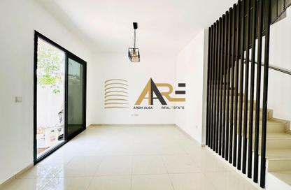 Townhouse - 2 Bedrooms - 4 Bathrooms for rent in Nasma Residence - Al Tai - Sharjah Townhouse - 2 Bedrooms - 4 Bathrooms for rent in Nasma Residence - Al Tai - Sharjah