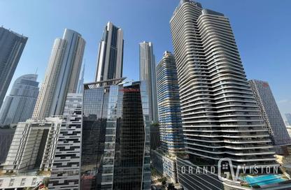 Apartment - 2 Bedrooms - 3 Bathrooms for sale in Upper Crest - Downtown Dubai - Dubai