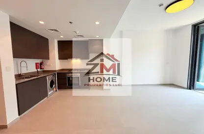 Apartment - 2 Bedrooms - 3 Bathrooms for rent in Tiraz 2 - Aljada - Sharjah