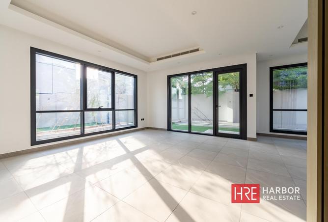 109477455 - Property Image 3