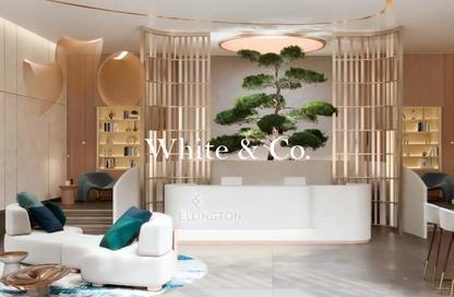 Apartment - Studio - 1 Bathroom for sale in The Crestmark - Business Bay - Dubai