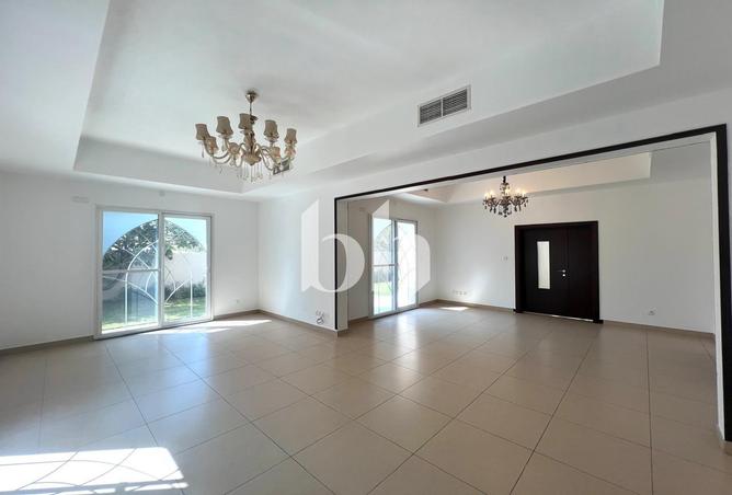 79384973 - Property Main Image