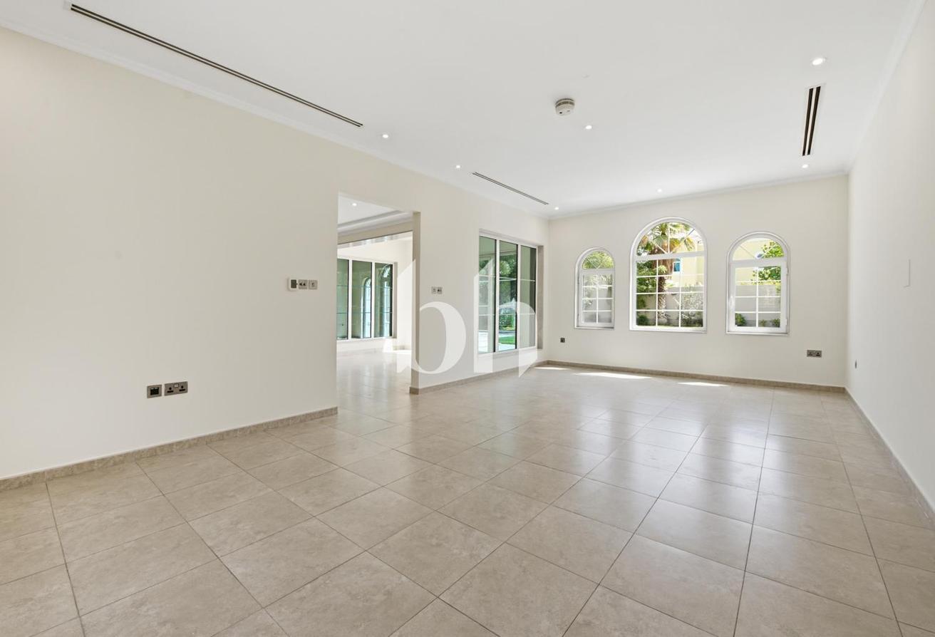 3 bedroom | Unfurnished | Spacious garden photo 11