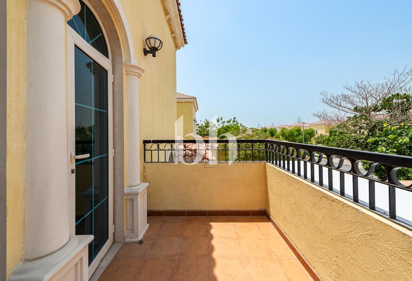 3 bedroom | Unfurnished | Spacious garden photo 22