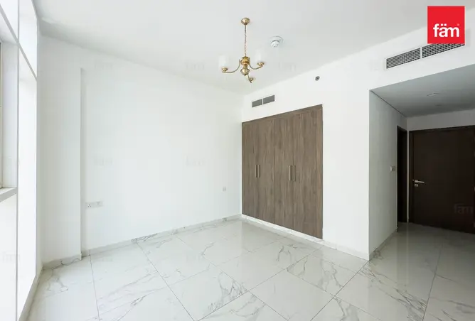 162800330 - Property Image 3