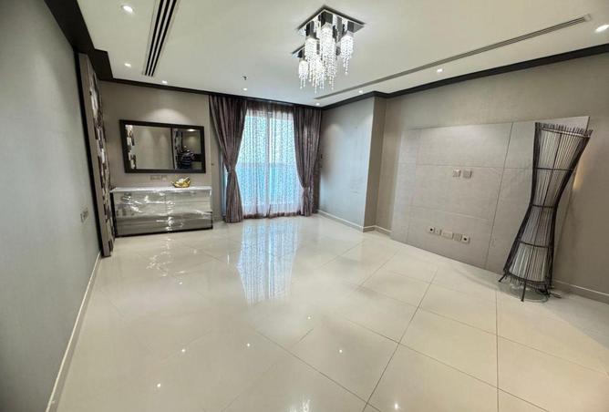 87858912 - Property Main Image
