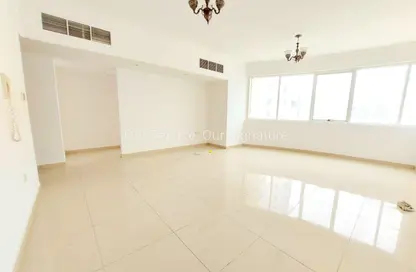 Apartment - 2 Bedrooms - 2 Bathrooms for rent in New Al Taawun Road - Al Taawun - Sharjah