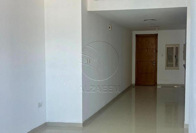 87893345 - صورة العقار 3