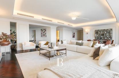 Apartment - 4 Bedrooms - 5 Bathrooms for sale in Kempinski BLVD - Downtown Dubai - Dubai