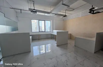 Office Space - Studio - 1 Bathroom for rent in Executive Bay B - Executive Bay - Business Bay - Dubai
