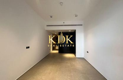 Apartment - 3 - 3 for rent in SH Living 1 - District 14 - Jumeirah Village Circle - Dubai