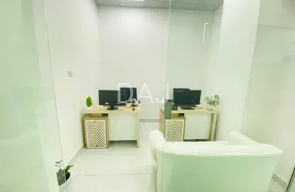 Office Space - 1 Bedroom - 1 Bathroom for rent in Red Avenue - Al Garhoud - Dubai