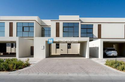 Townhouse - 3 Bedrooms - 4 Bathrooms for rent in Nad Al Dhabi - Al Jubail Island - Abu Dhabi