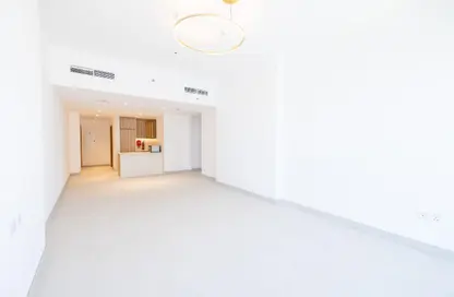 Apartment - 2 Bedrooms - 3 Bathrooms for rent in Riva Residence - Maritime City - Dubai