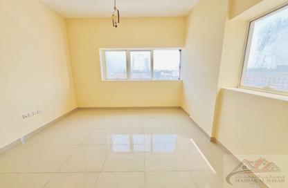 Apartment - 2 - 2 for rent in Muwailih Building - Muwaileh - Sharjah