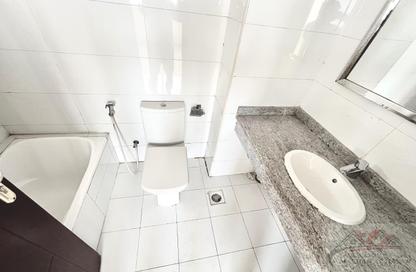 Apartment - 2 - 2 for rent in Muwailih Building - Muwaileh - Sharjah