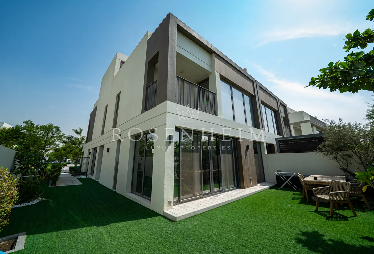 161418105 - Property Main Image