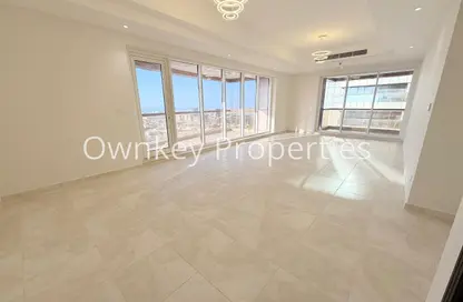 شقة - 3 غرف نوم - 5 حمامات للايجار في برج اسكيب - الخليج التجاري - دبي