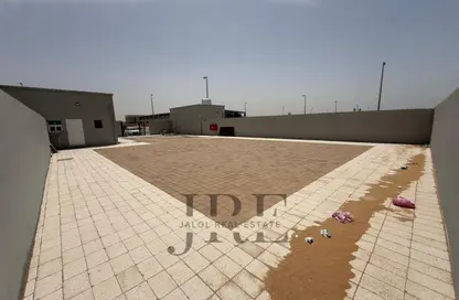 Warehouse - Studio - 1 Bathroom for rent in Al Sajaa Industrial - Al Sajaa - Sharjah