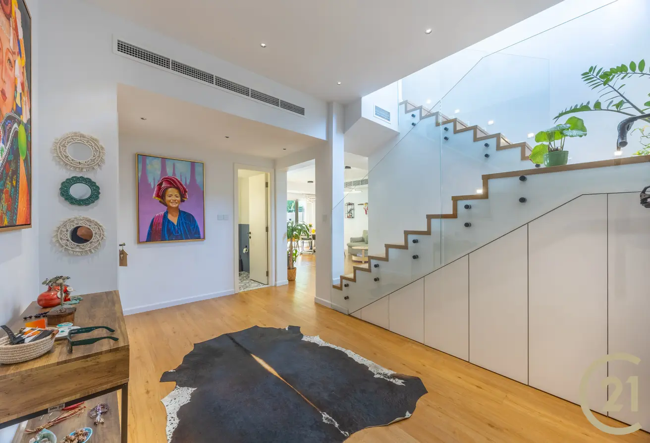 161852352 - Property Main Image