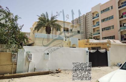 Villa - 4 Bedrooms - 2 Bathrooms for sale in Al Rumailah building - Al Rumailah 2 - Al Rumaila - Ajman