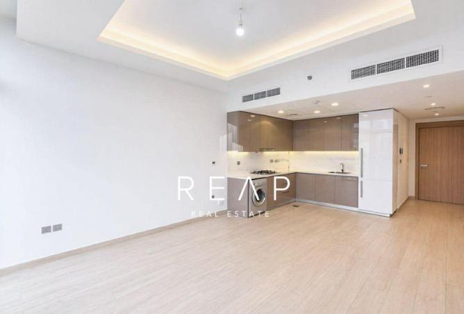 82382806 - Property Image 3