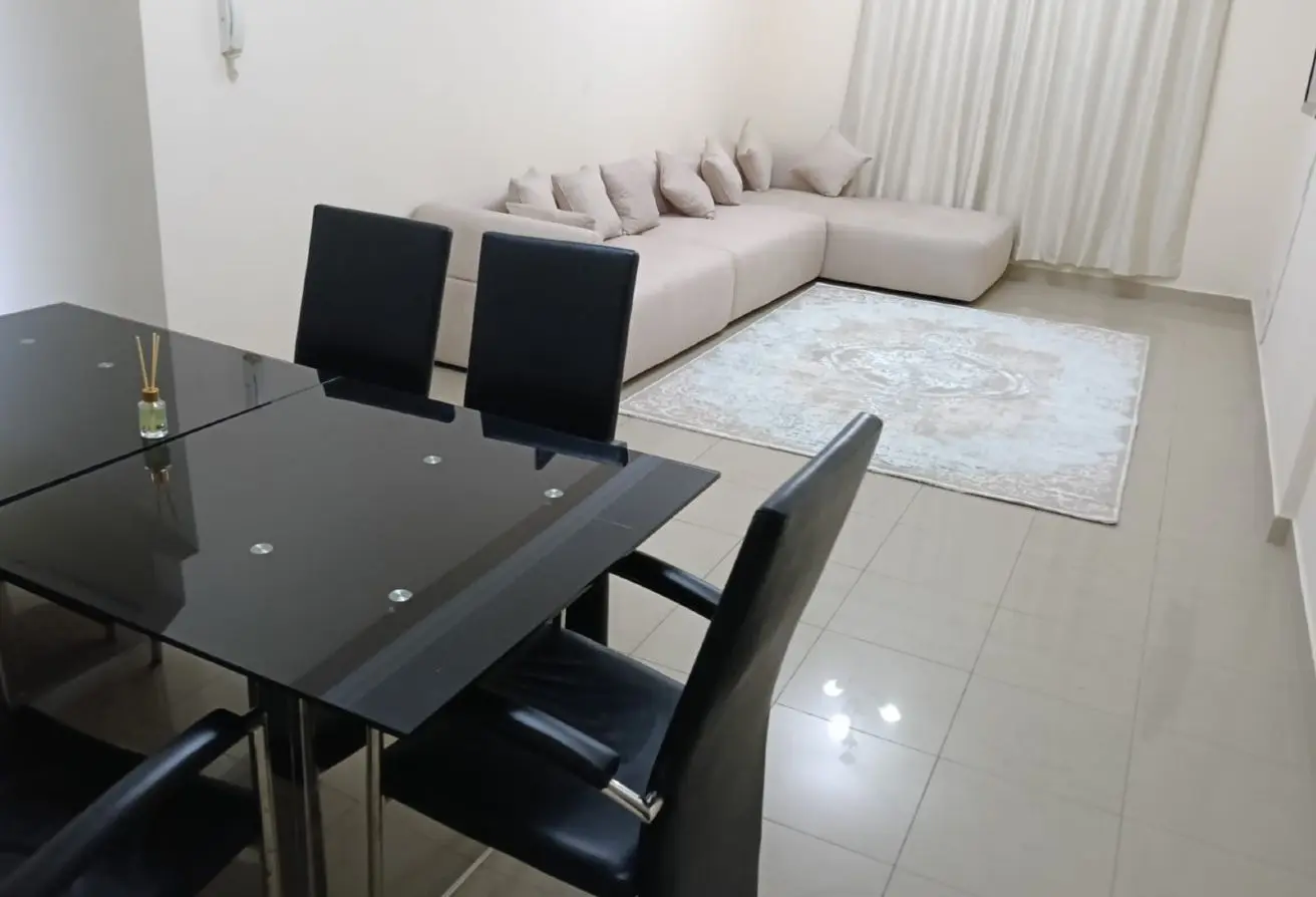 141898630 - Property Main Image